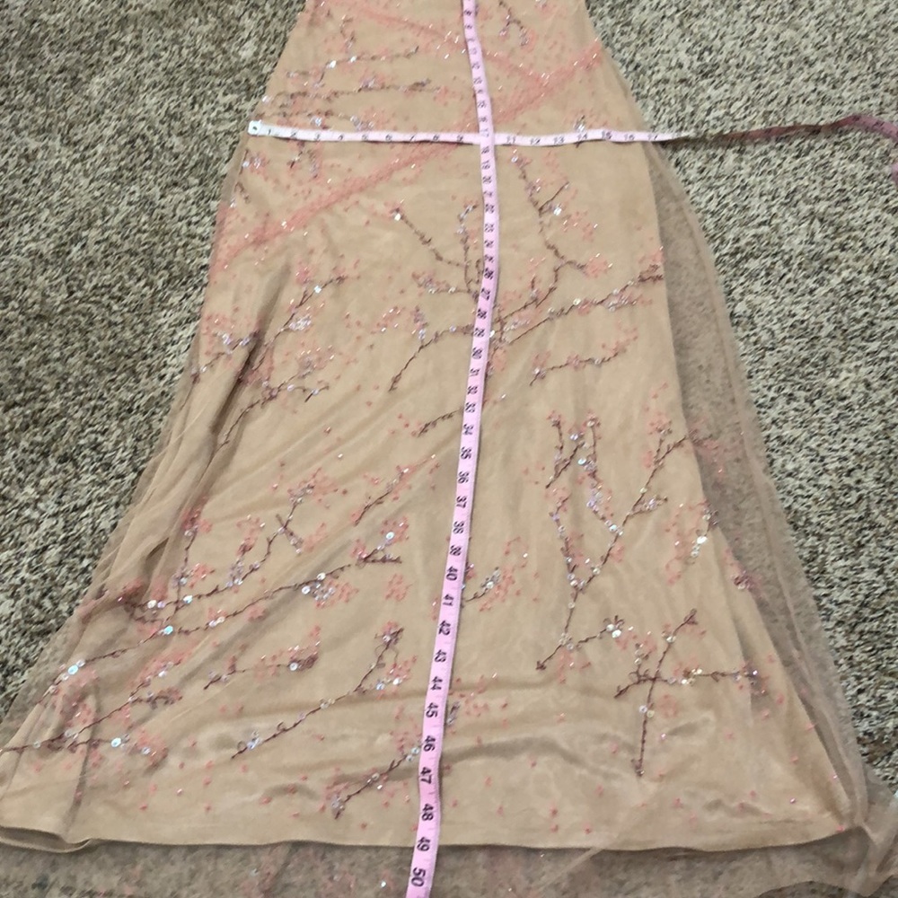 SOLD NWT BCBGMAXAZRIA Collection Gown Size 2 Nude Pink Sequin Floral Embroidery - Picture 11 of 12